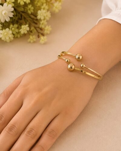 Anti-Tarnish Golden Orbit Bracelet for Women (Baby Size)