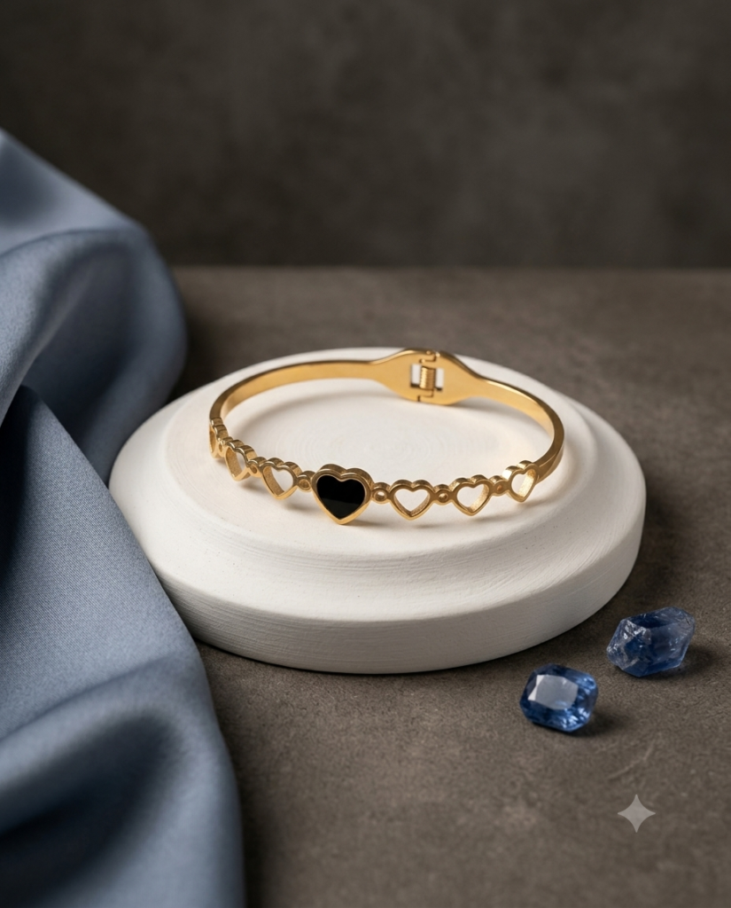 ​Anti-Tarnish Gold Heart Kada Bracelet